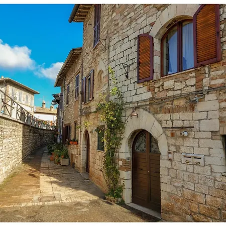 Centro Storico Da Titti 公寓